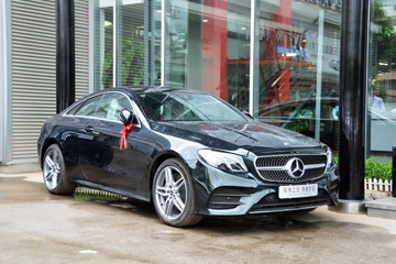 奔驰全新E级轿跑